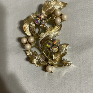 Lisner Vintage Silver Tone Aurora Borealis Brooch